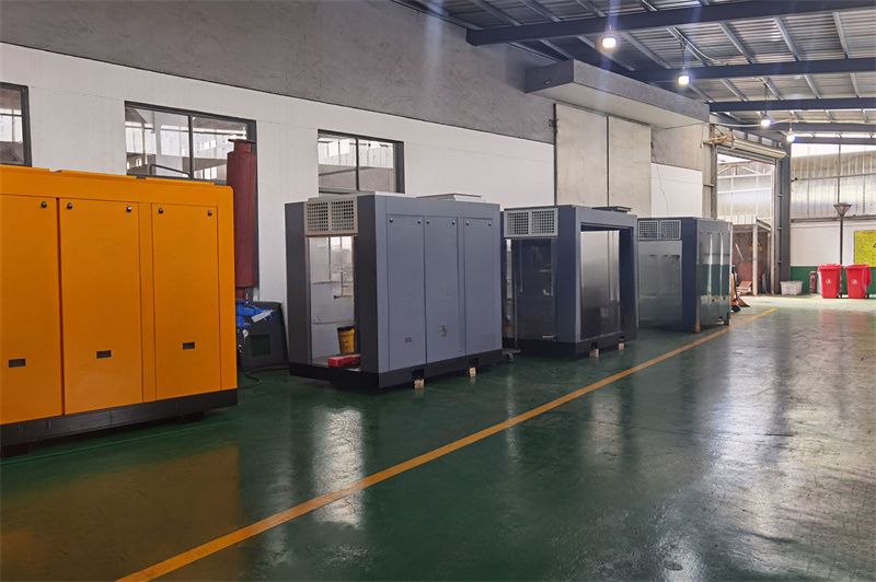 智能高效型永磁變頻螺桿鼓風機